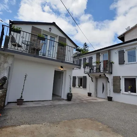 House Sun Pearl Case de vacanță *