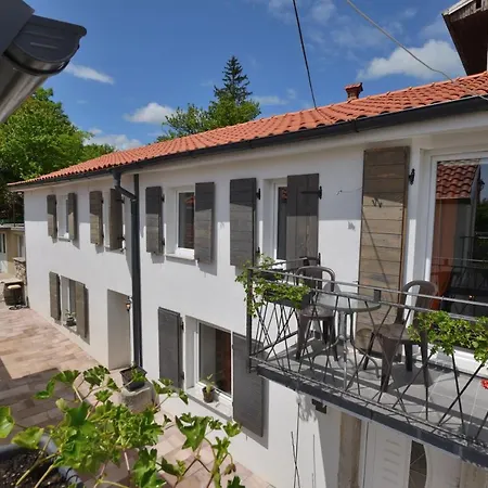 House Sun Pearl Vakantiehuis Matulji